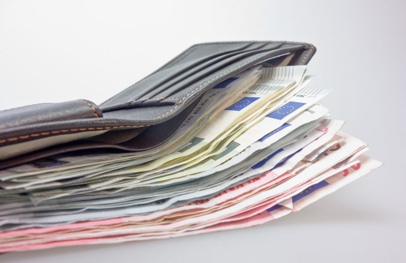 Im Ersten Pfandleihhaus München können Sie durch einen Pfandkredit sofort Geld leihen
